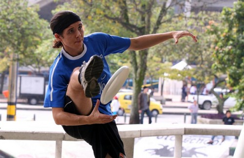 ultimate frisbee trick