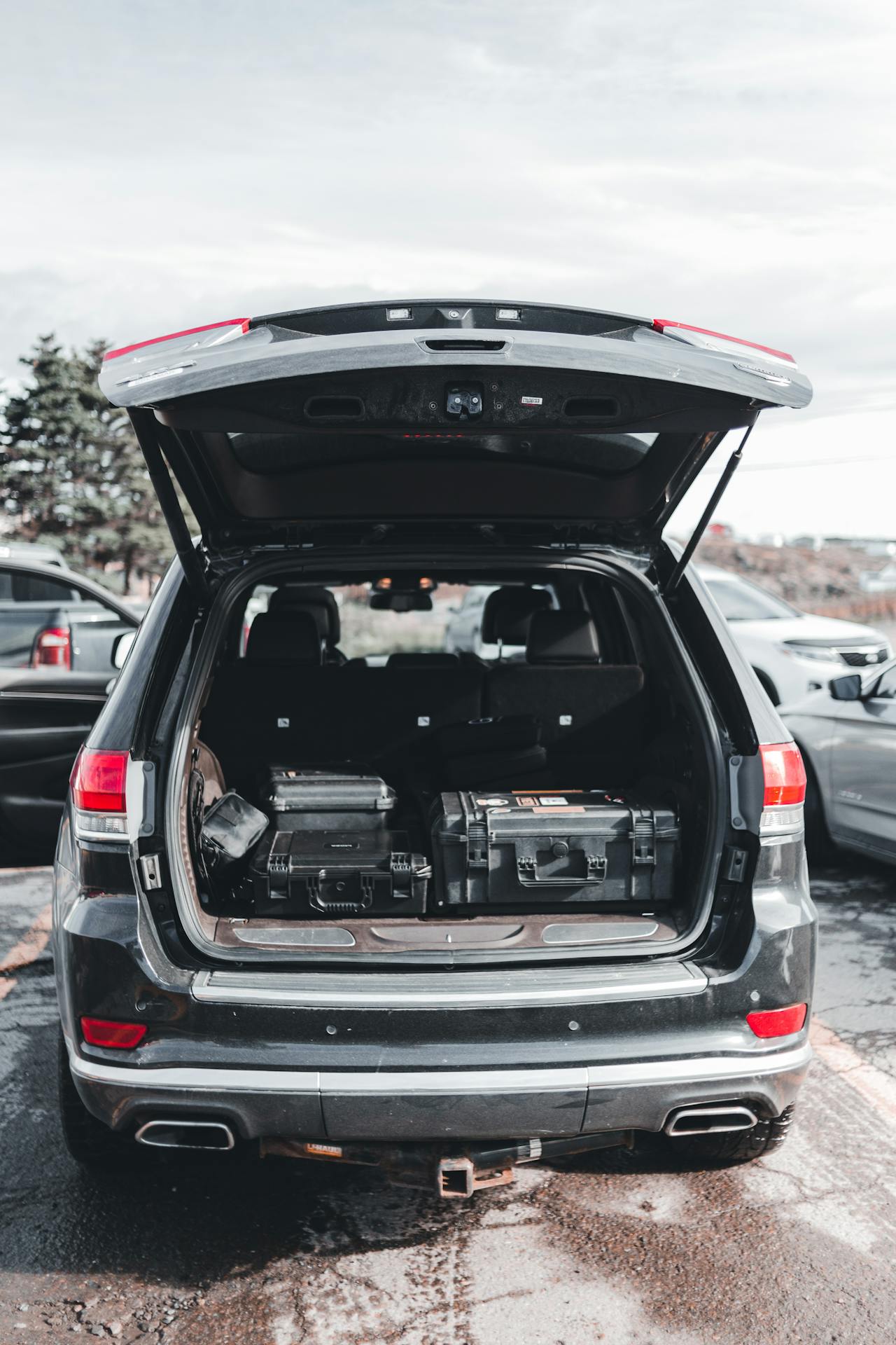 Don't leave these items in your car or you will attract criminals