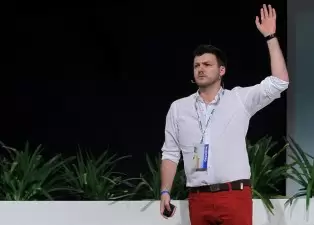 raise your hand raise your hand